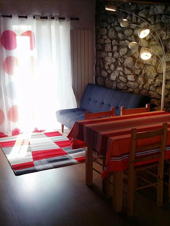 Gite Les Cariolettes Font-Romeu-Odeillo-Via Exterior photo